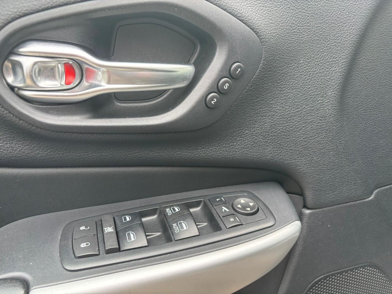 Jeep Cherokee 2.2 Mjt II 4WD Active Drive Overland