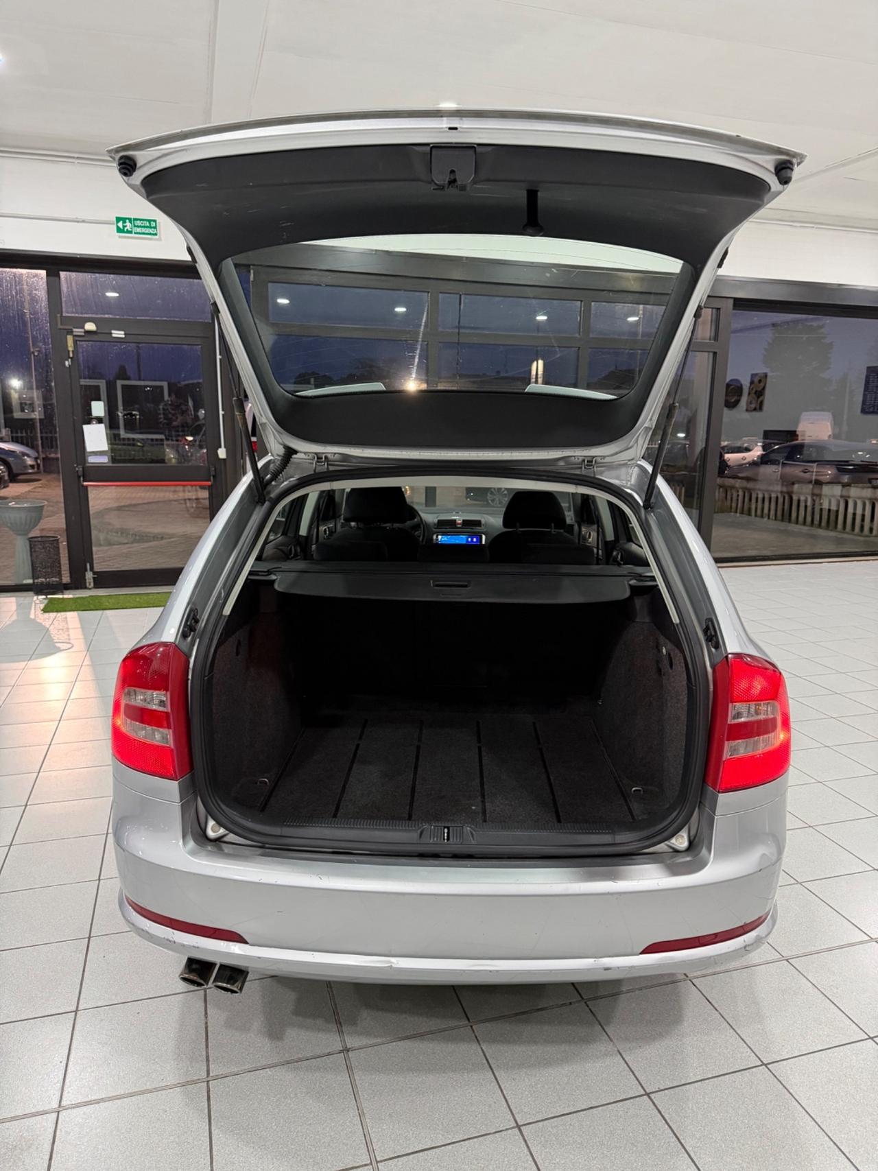 Skoda Octavia 2.0 TDI F.AP. Wagon Elegance
