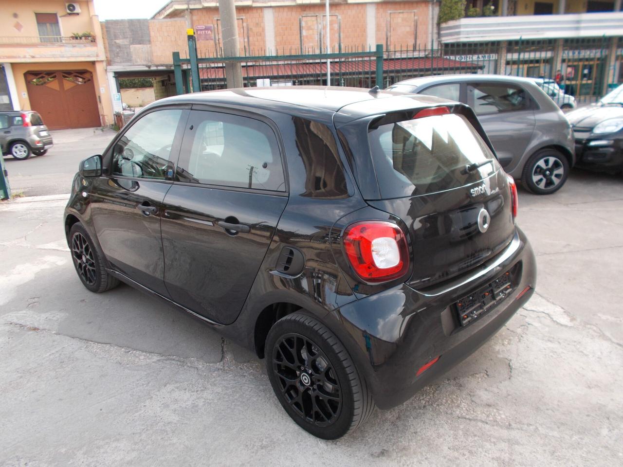 Smart ForFour SMART FORFOUR EQ ELETTRICA 82CV
