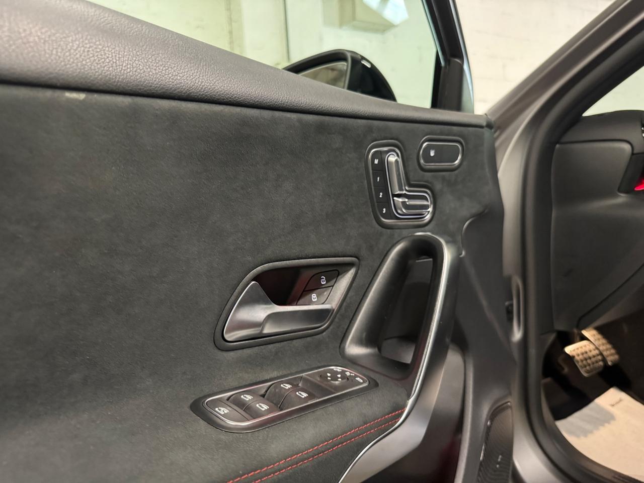 Mercedes-benz A 200 d Automatic AMG Line Premium Plus