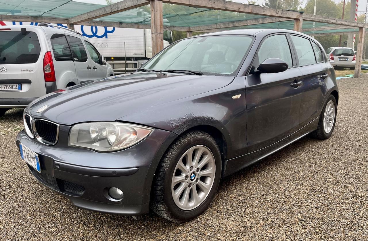 Bmw 118 118d cat 5 porte Futura