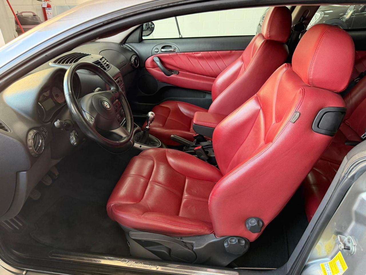 Alfa Romeo GT 1.9 JTDM 16V Progression