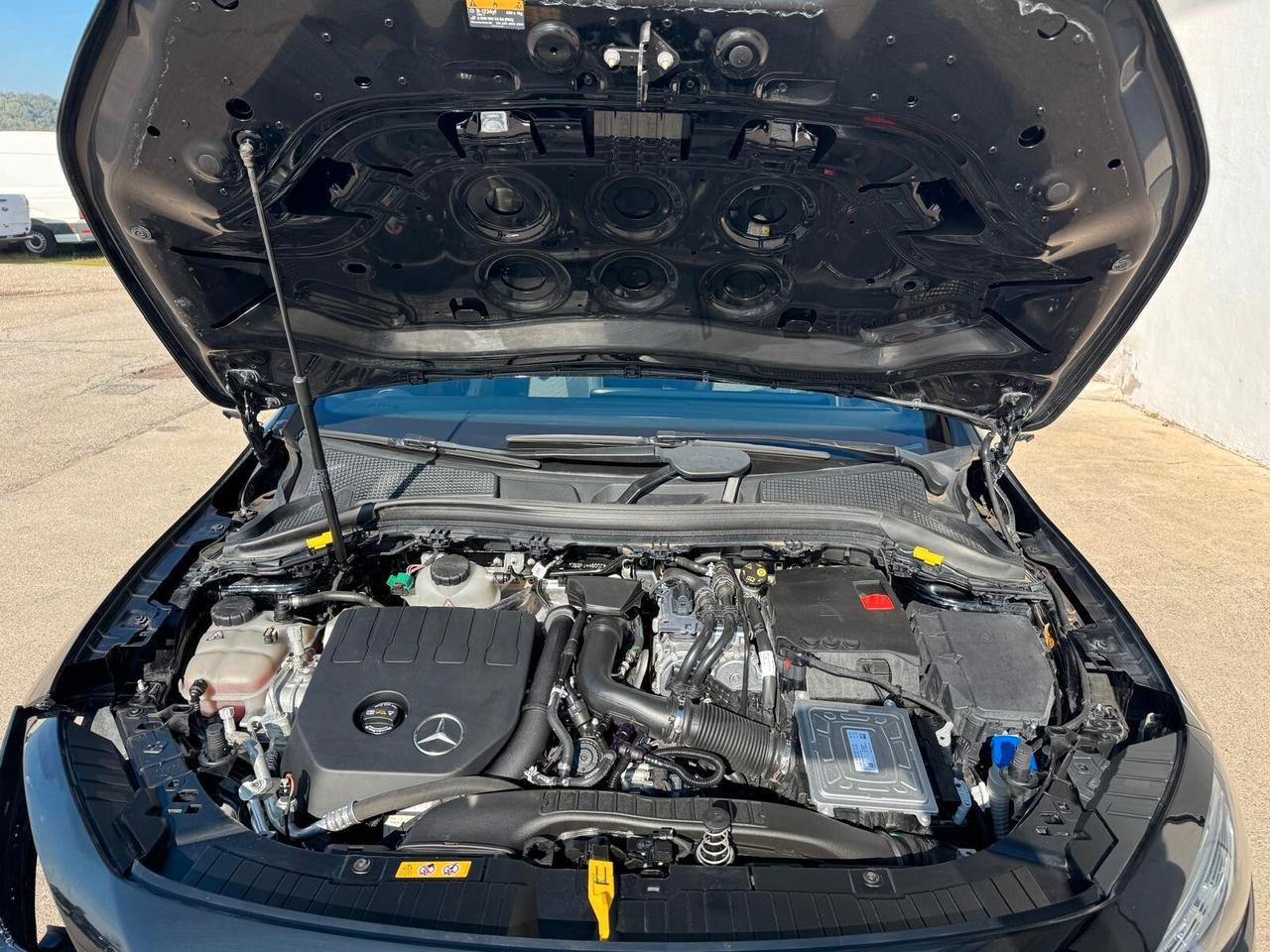 Mercedes-Benz GLA 250 e phev eq-power START