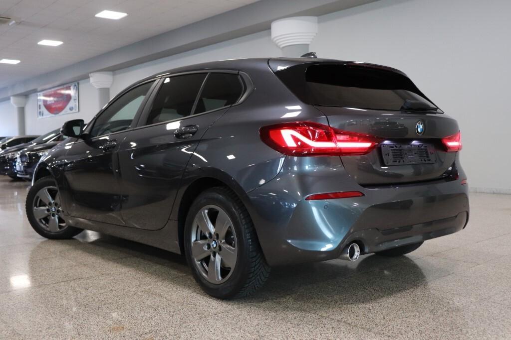 Bmw 116 116d 5p. Business Advantage