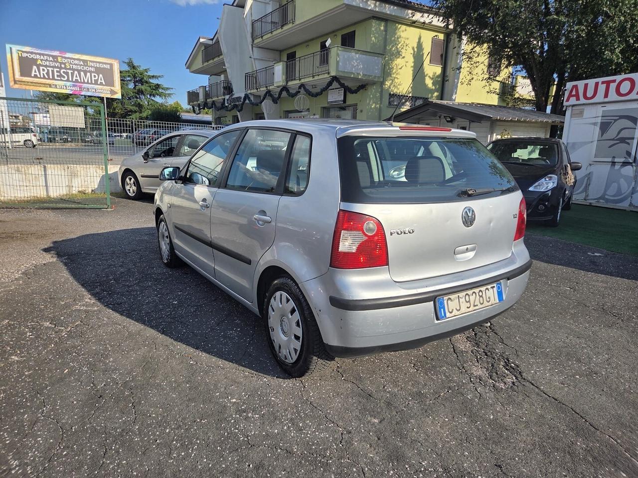 VOLKSWAGEN POLO 1.2BZ/GPL 64CV 47KW OKNEOPATE-2003