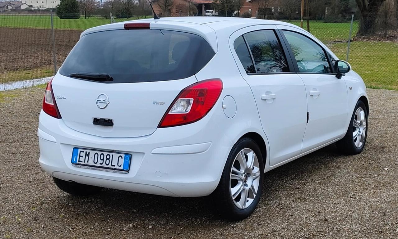 Opel Corsa 1.2 85CV 5 porte GPL-TECH Edition
