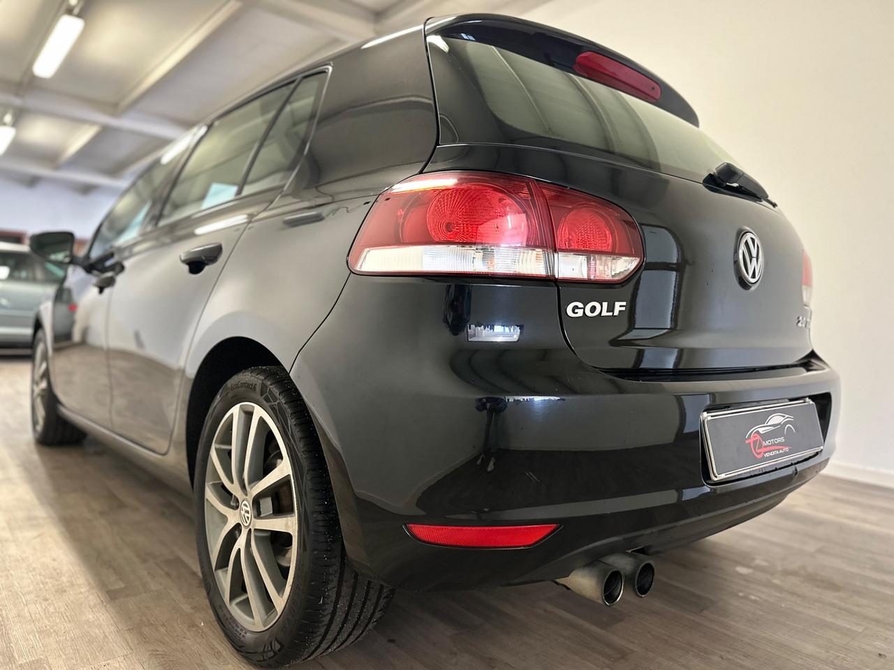 Volkswagen Golf 2.0 TDI 140CV DPF DSG 5p. Highline NEOPATENTATI