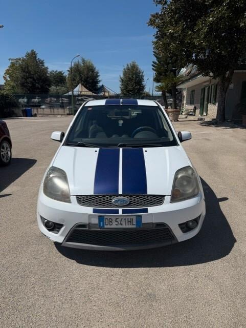 Ford Fiesta Fiesta+ 1.4 TDCi 3p.