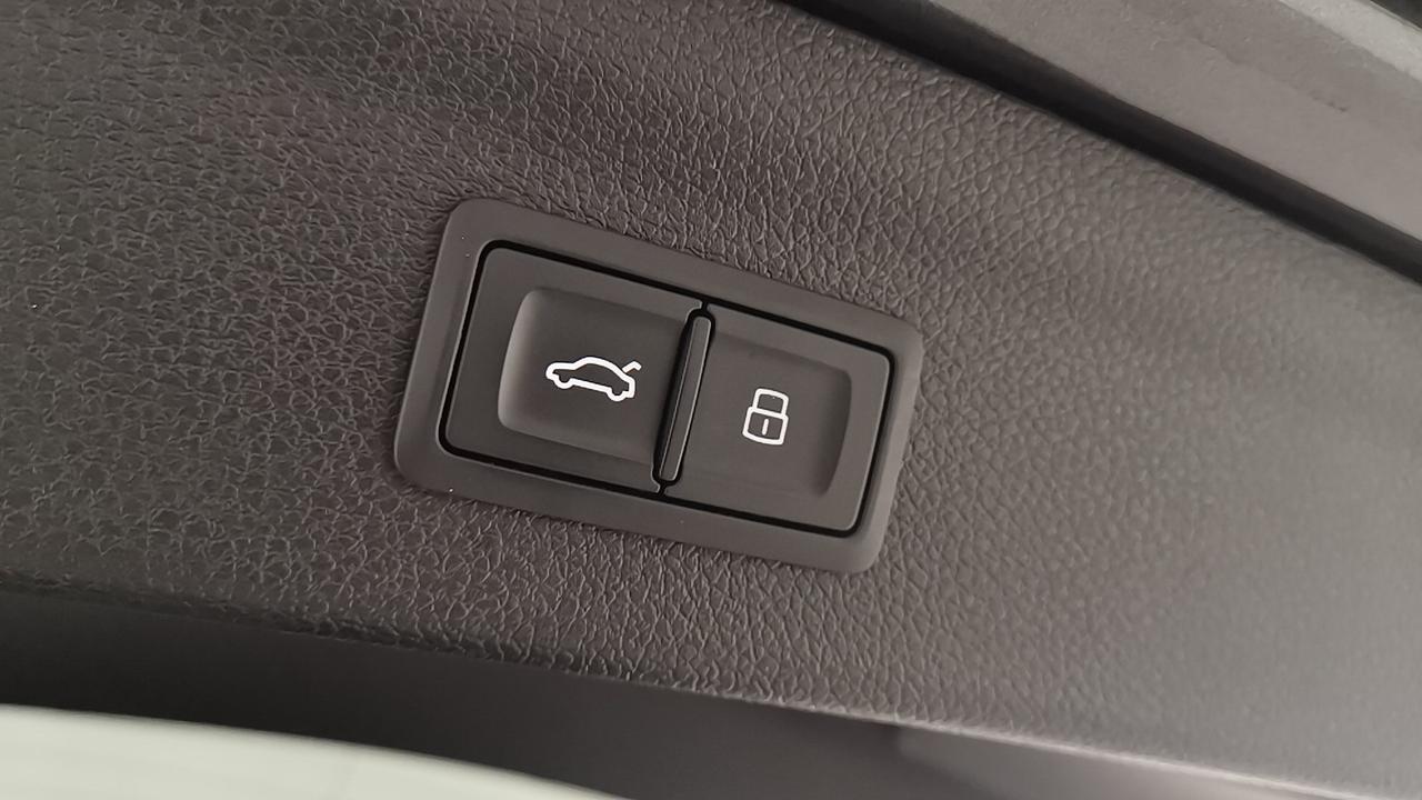 AUDI Q3 II 2018 - Q3 35 1.5 tfsi S line edition
