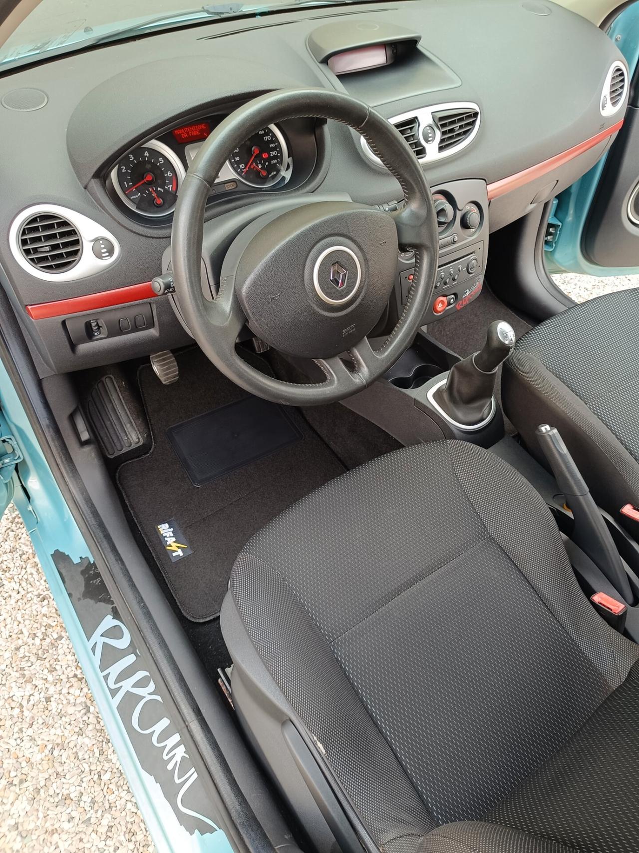 Renault Clio 1.2 5 porte Rip Curl