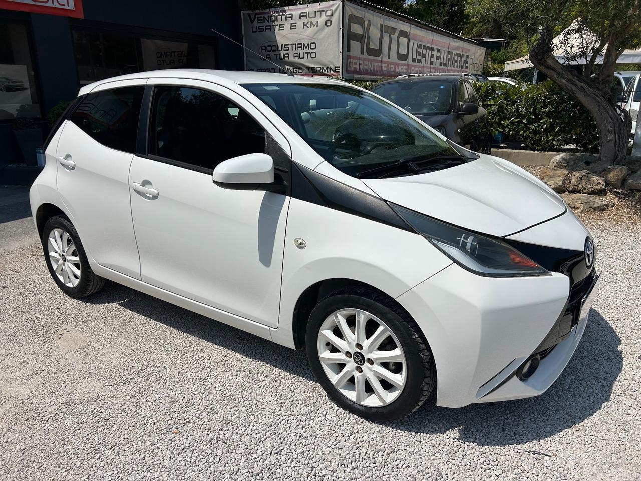 Toyota Aygo 1.0 *77000KM* X-WAVE FULL
