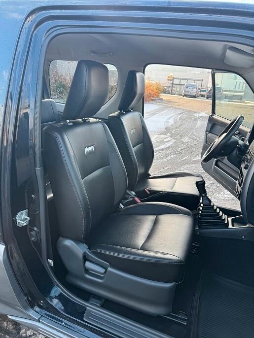 Suzuki Jimny 1.3 vvt Evolution 4wD Pelle