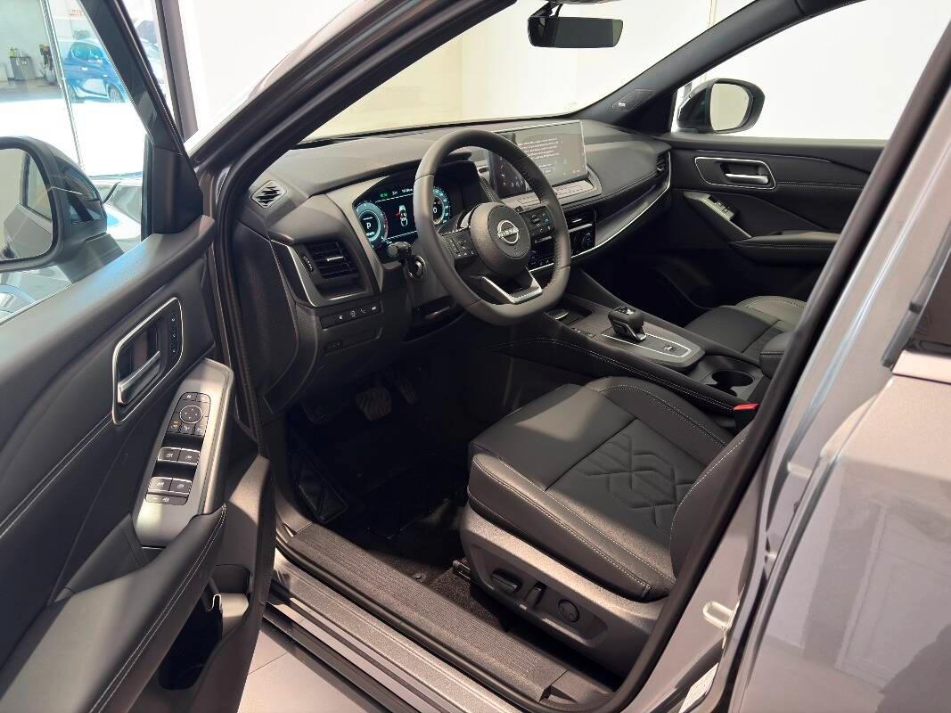 Nissan Qashqai 1.3 mhev Tekna+ 2wd 158cv xtronic