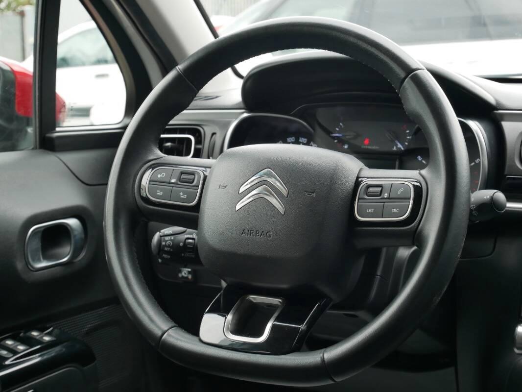 Citroen C3 1.2 puretech Shine s&s 83cv neopatentati my18
