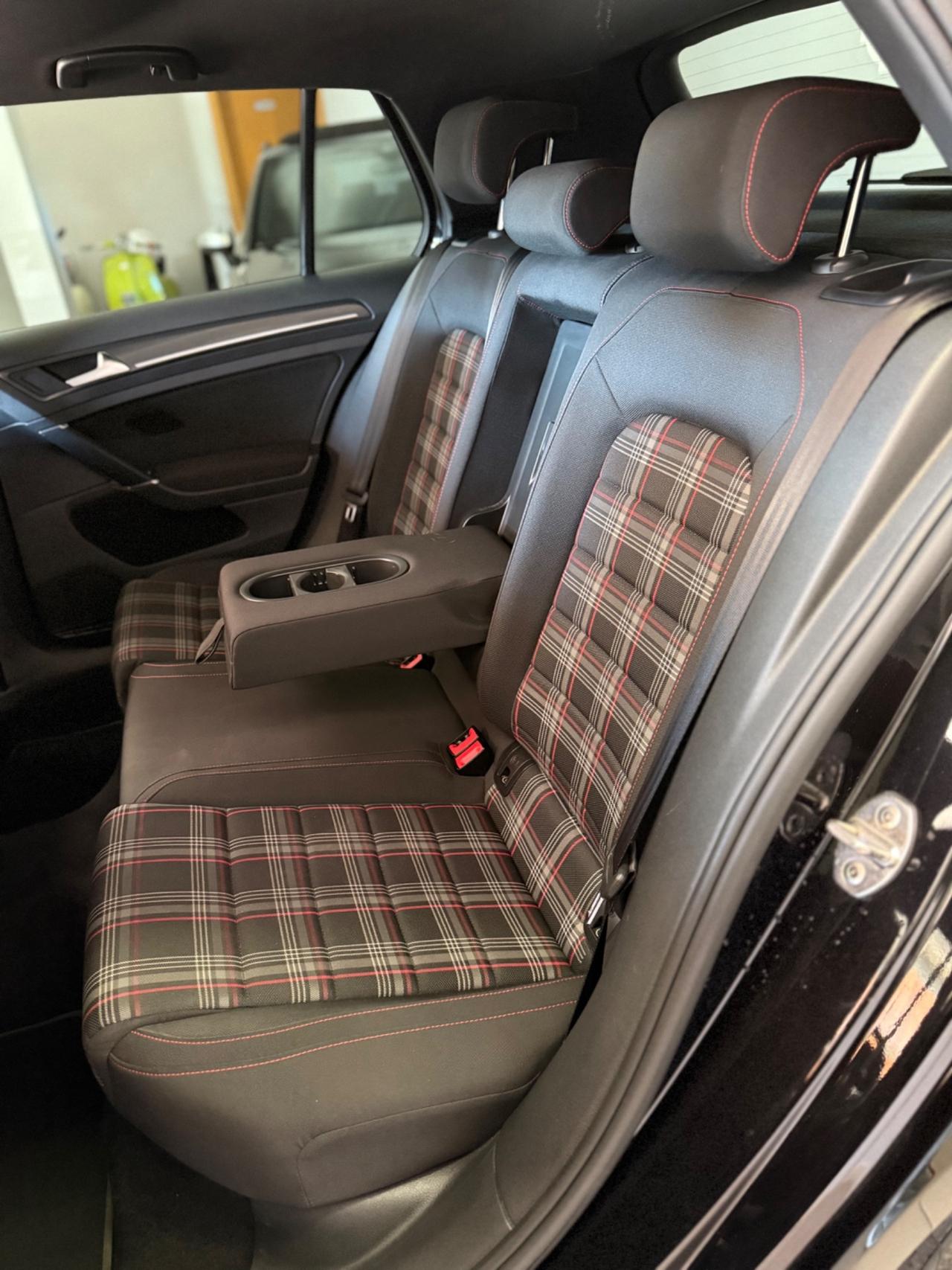 Volkswagen Golf GTI Performance 2.0 245 CV TSI DSG 5p. BMT