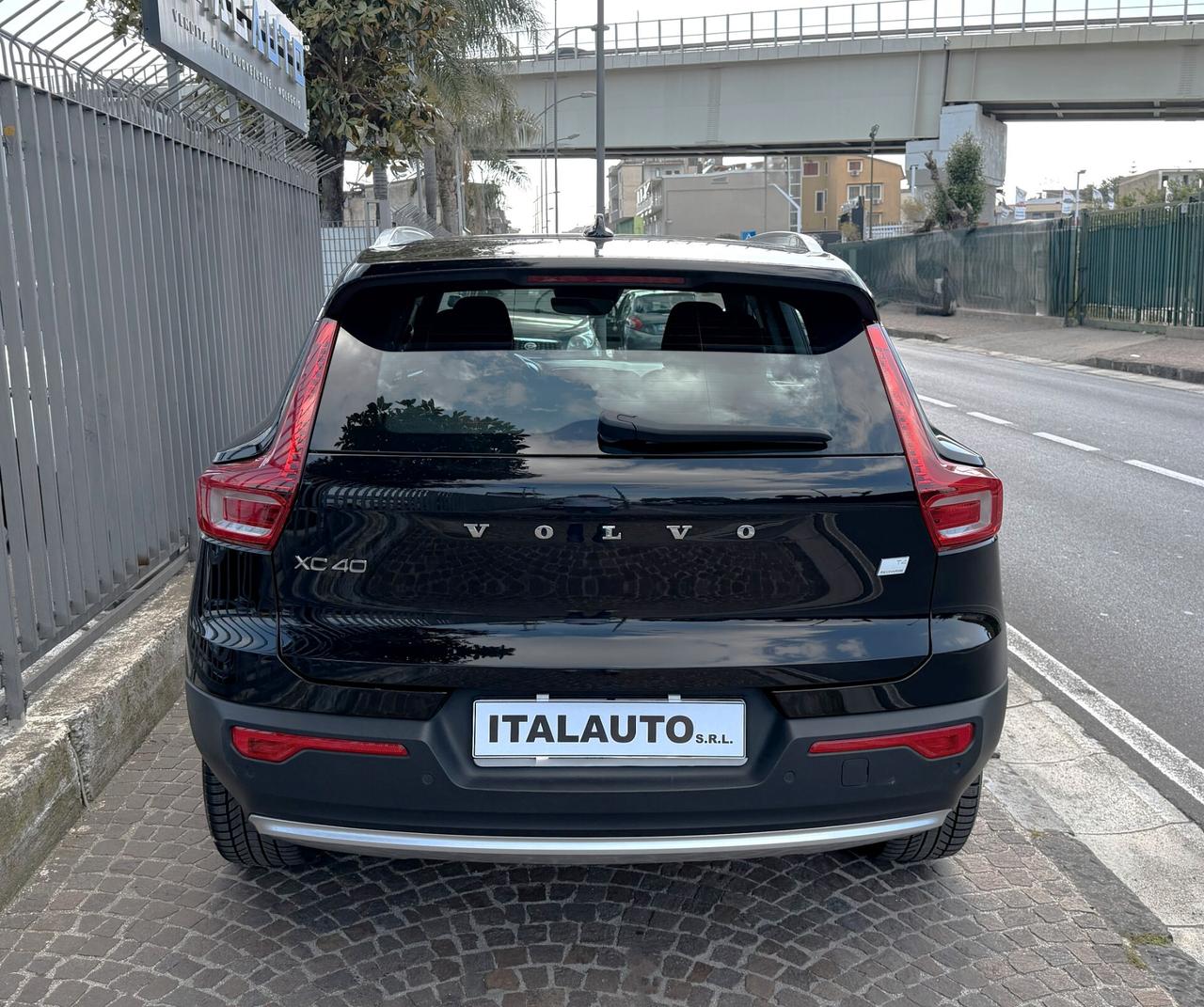 Volvo XC40 T4 Recharge Plug-in Hybrid automatico Plus Bright