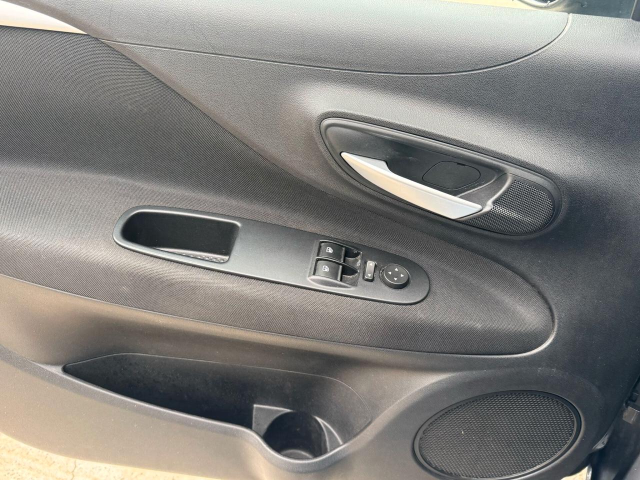 Fiat Punto 1.3 MJT II S&S 85 CV 5p. ECO Lounge