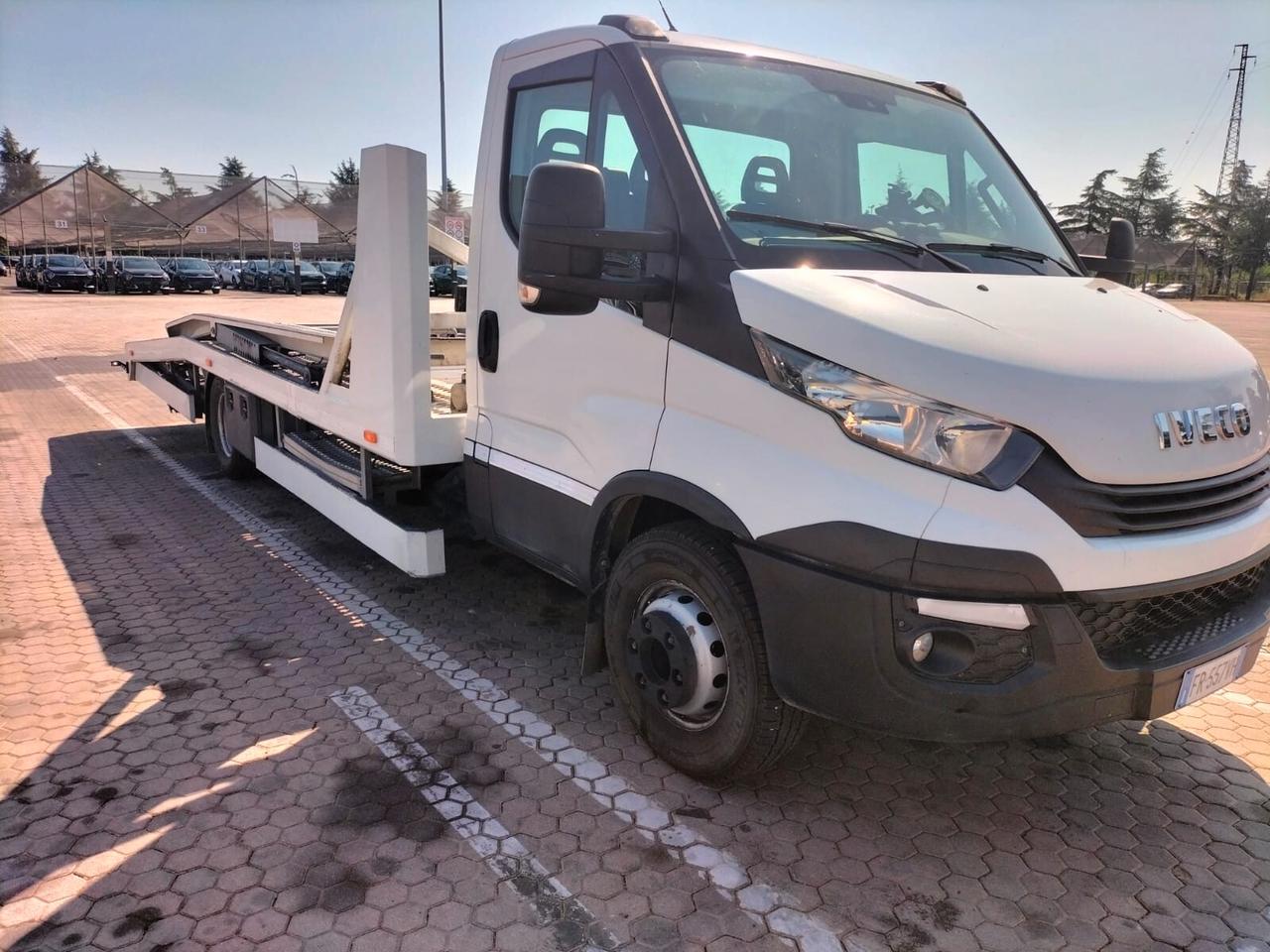 Carroattrezzi Iveco Daily 72-180 PATENTE C
