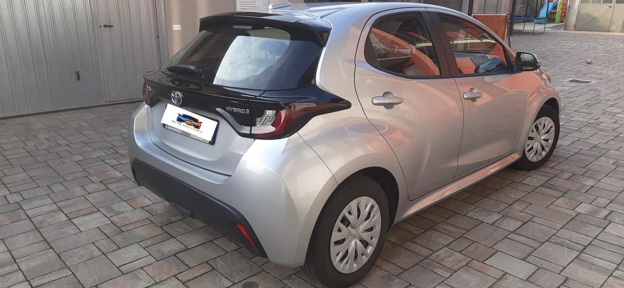 Toyota Yaris 1.5 Hybrid 5 porte Active