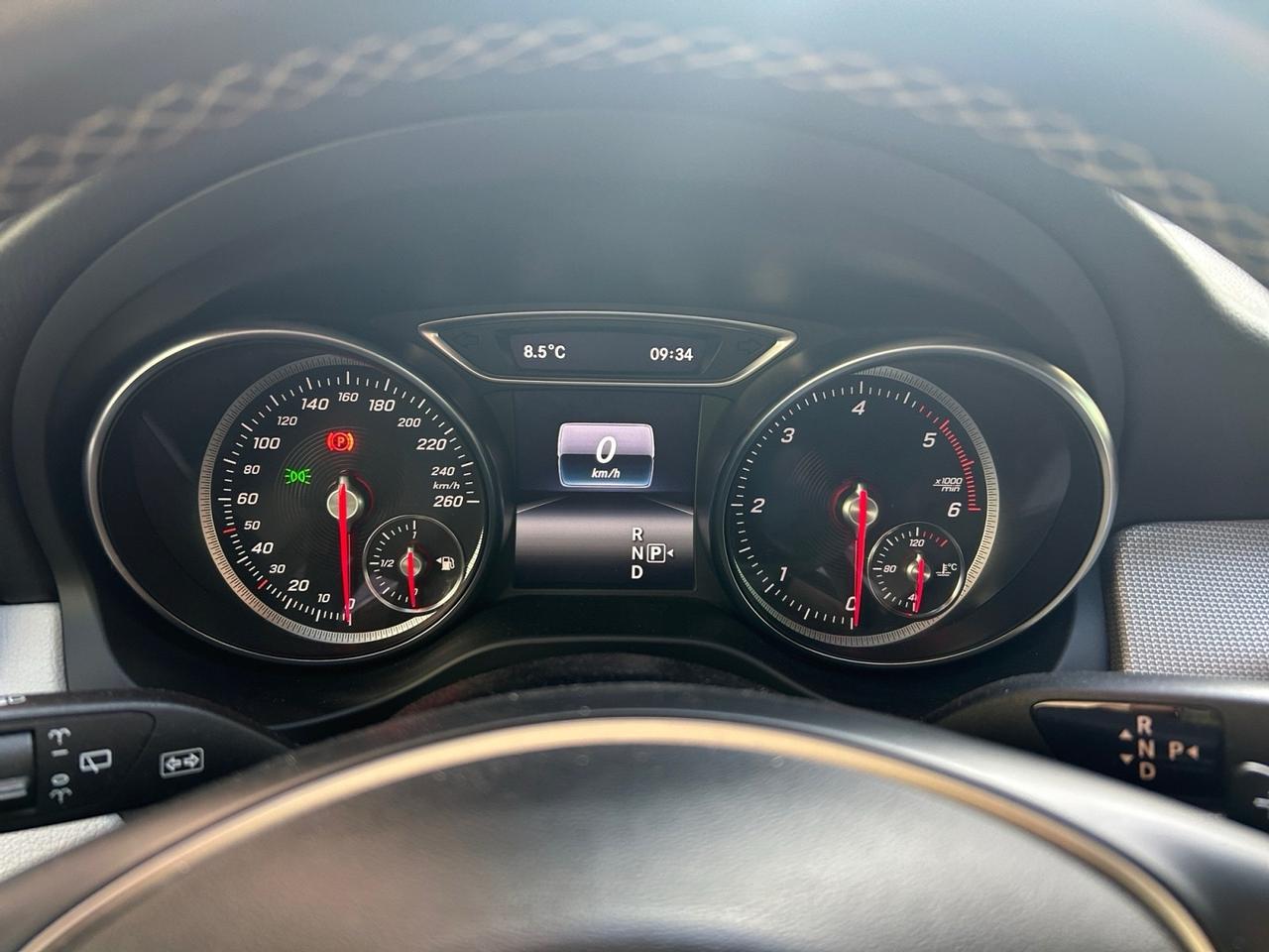 Mercedes-benz GLA 200 d Automatic Premium