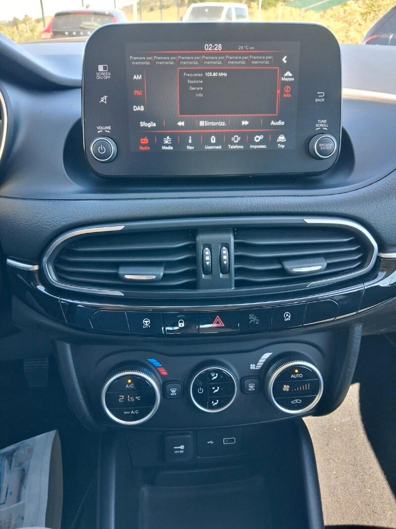 FIAT Tipo (2015-->) Tipo 1.6 Mjt S&S SW Business