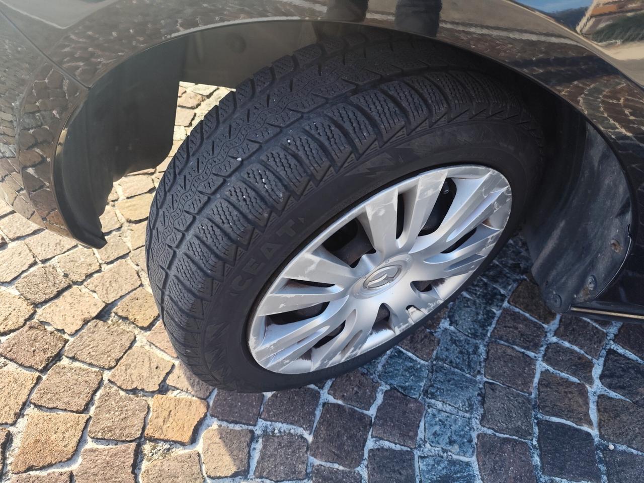 Mazda 2 Mazda2 1.3 16V 75CV 5p. Play GPL