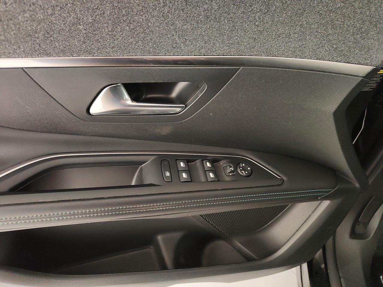 Peugeot 3008 BlueHDi 130 S&S Allure Pack
