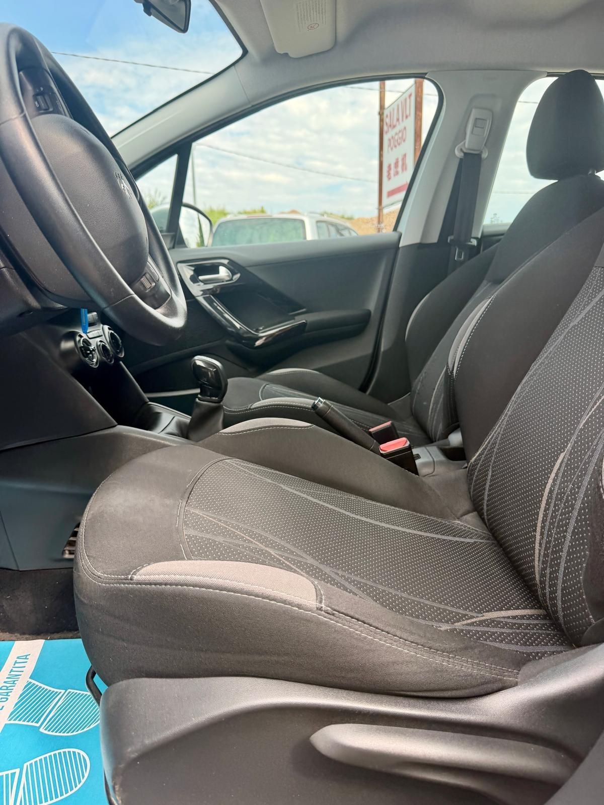 Peugeot 208 PureTech 82 5 porte Allure - OK NEOPATENTATO