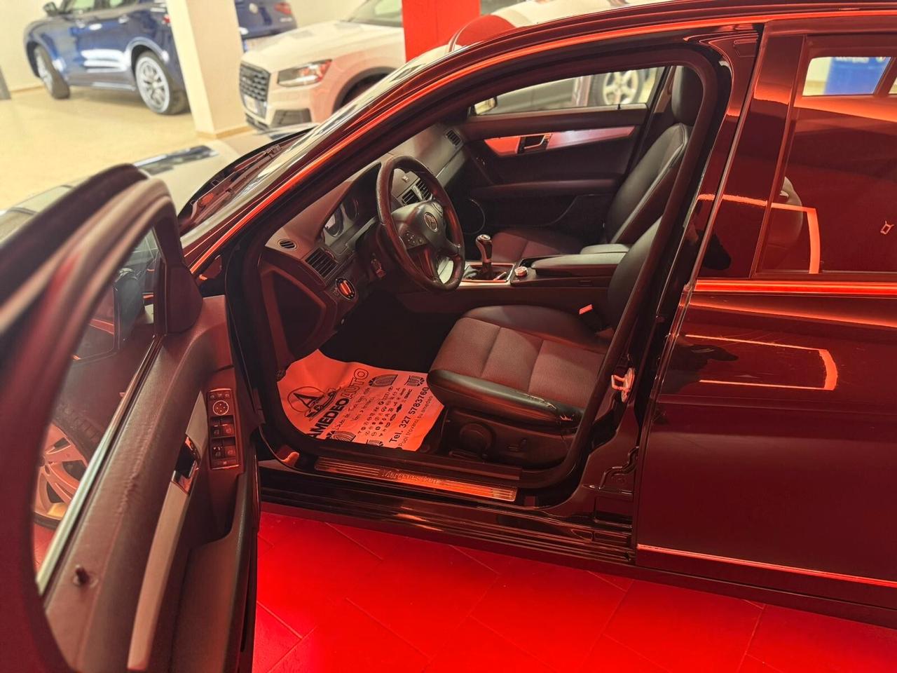 Mercedes-benz C 220 200 CDI BlueEFFICIENCY Avantgarde