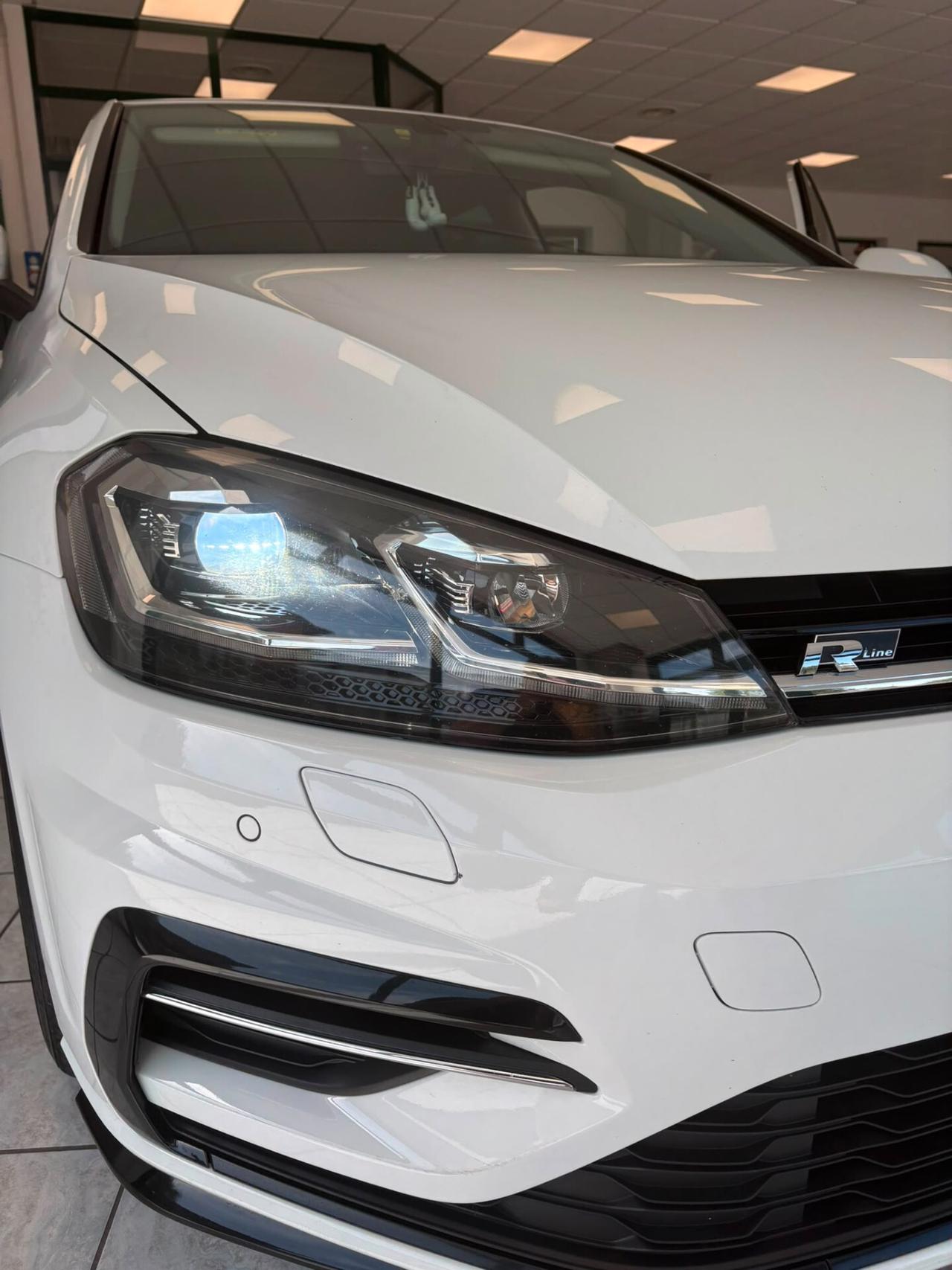 Volkswagen Golf 2.0 TDI DSG 5p. Executive BlueMotion Technology