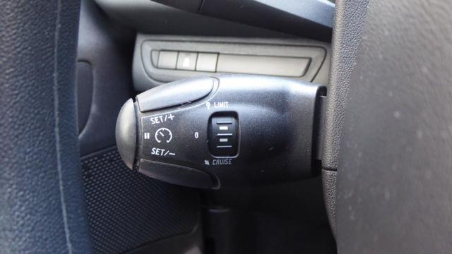 PEUGEOT 208 1° serie PureTech 82 5 porte Active
