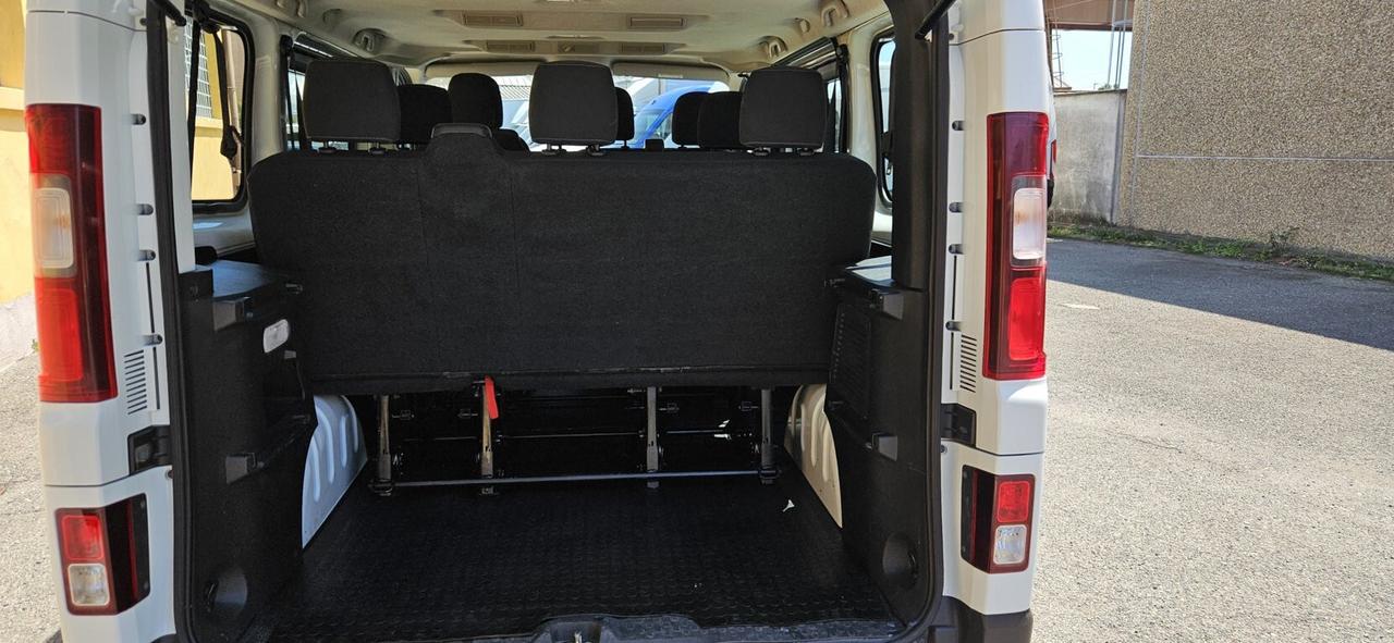 Renault Trafic T27 2.0 dCi 120CV PC-TN - 9 POSTI PULMINO UNICO PROPRIETARIO