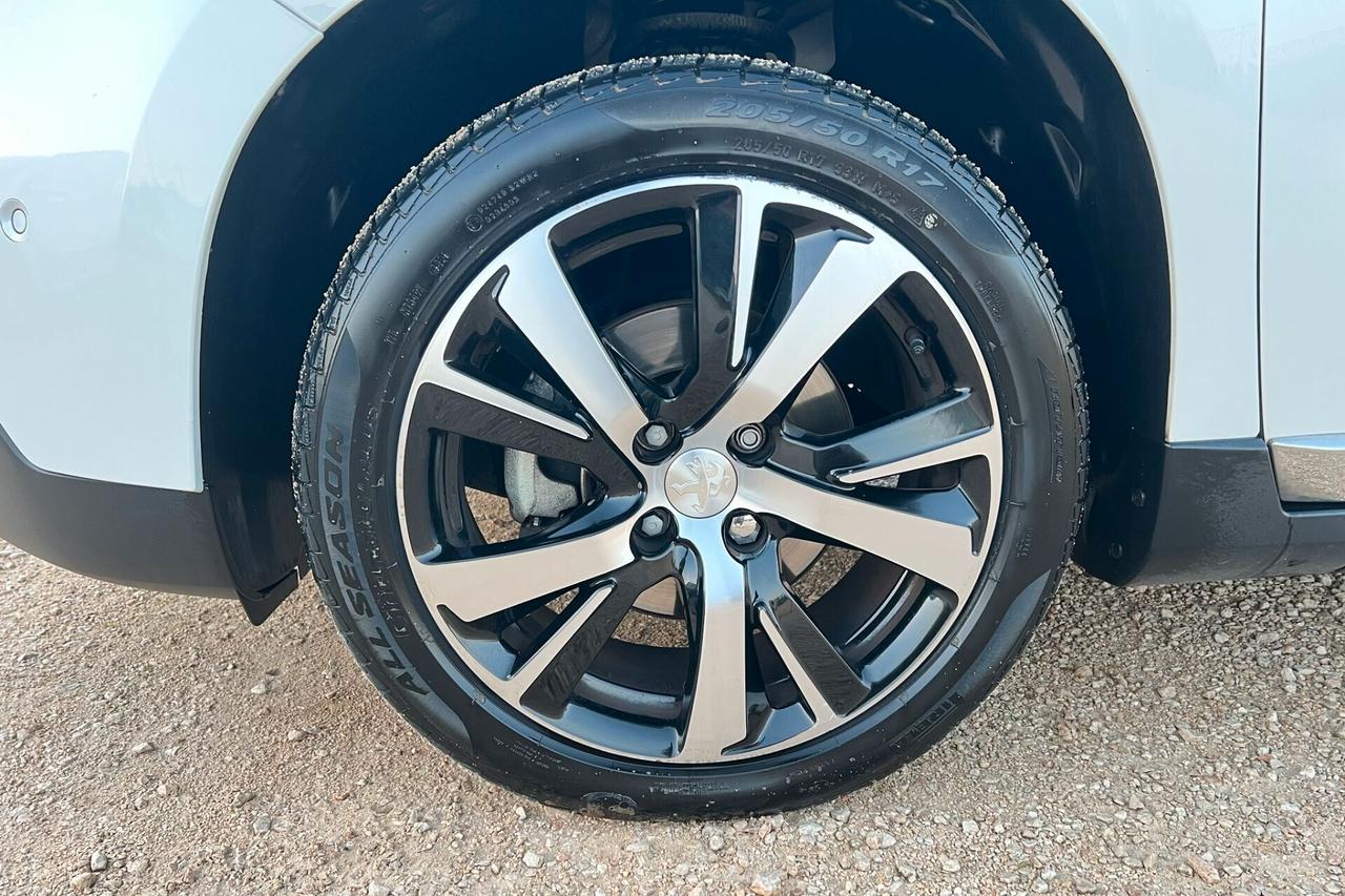 Peugeot 2008 1.6 HDi 115 CV Allure