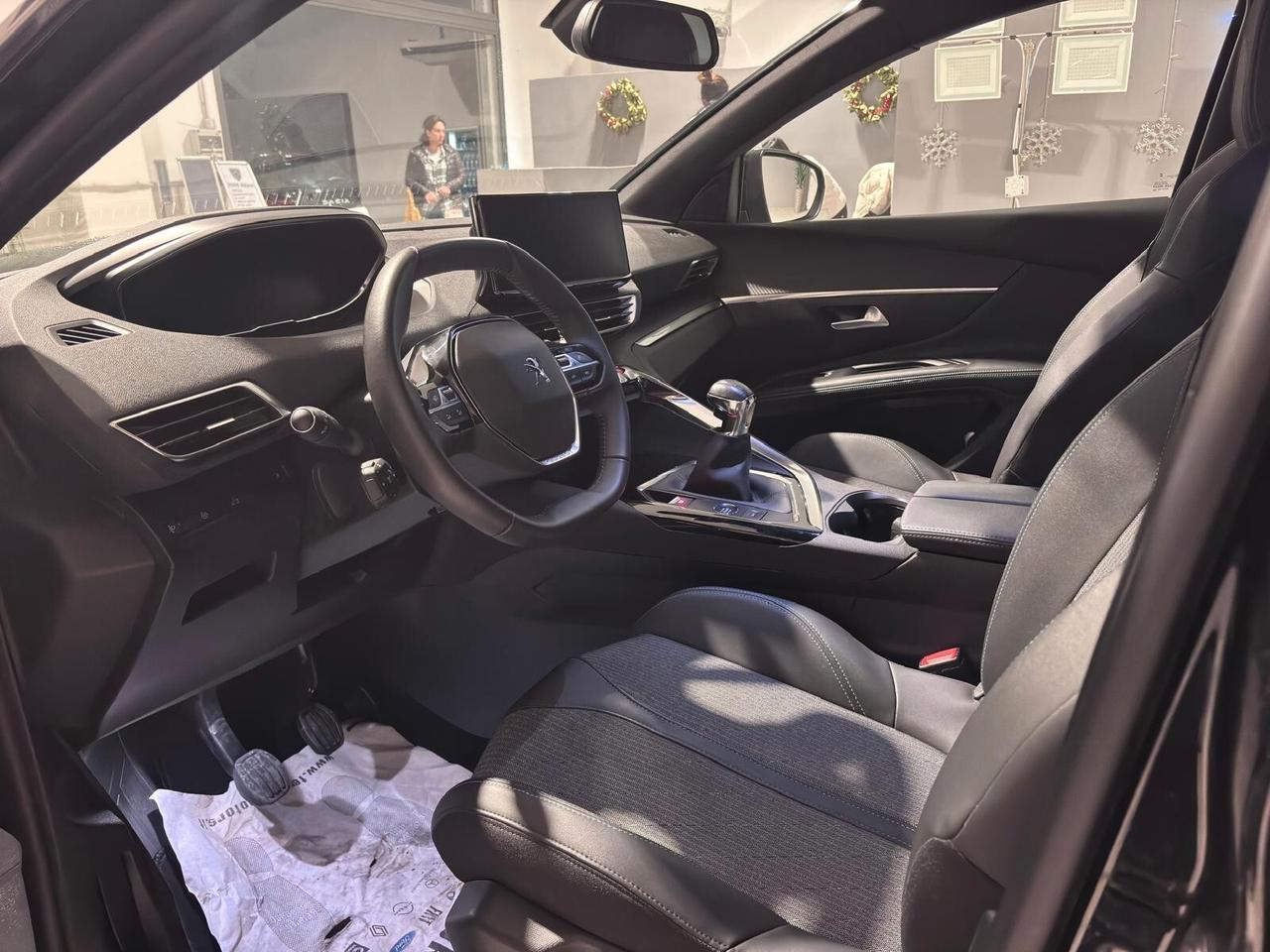 Peugeot 5008 PureTech Turbo 130 S&S Allure Pack