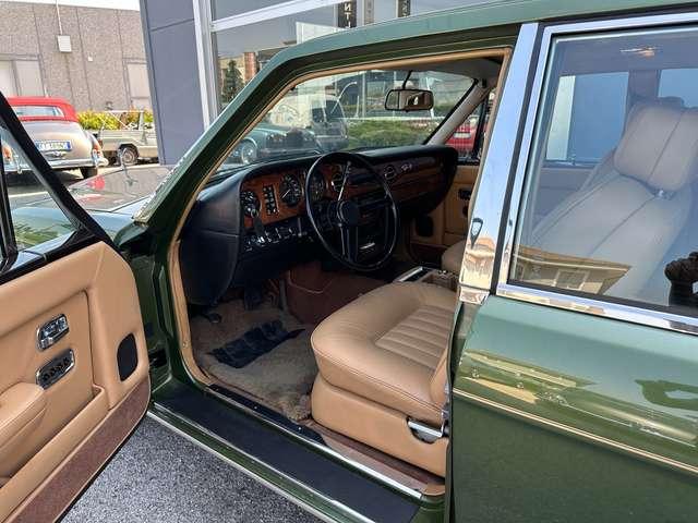 Rolls-Royce Silver Spirit