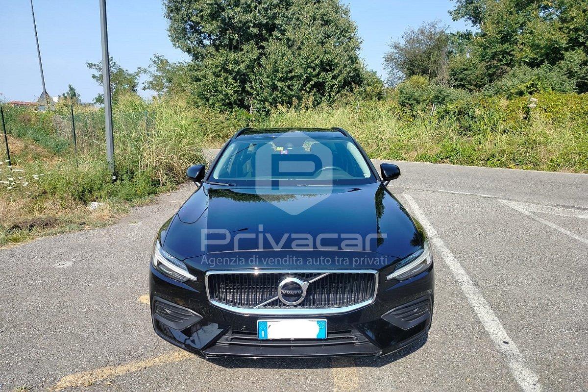 VOLVO V60 B3 Geartronic Momentum Business