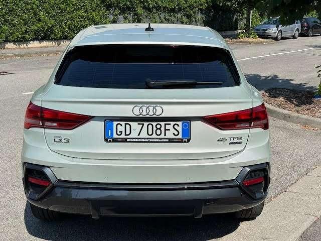 Audi Q3 Sportback 45 2.0 tfsi Business Plus quattro s-tro!