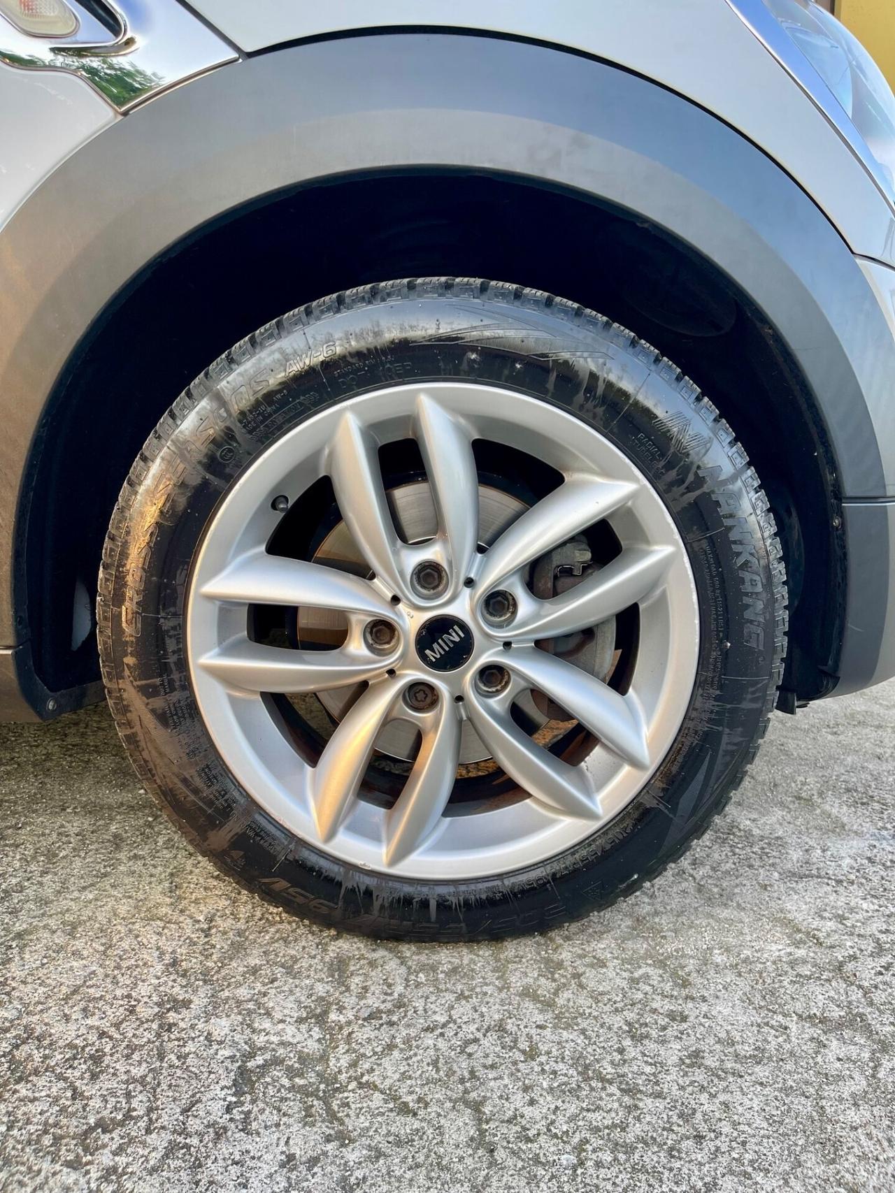 Mini Cooper D Countryman 1.6D 82Kw MOTORE REVISION