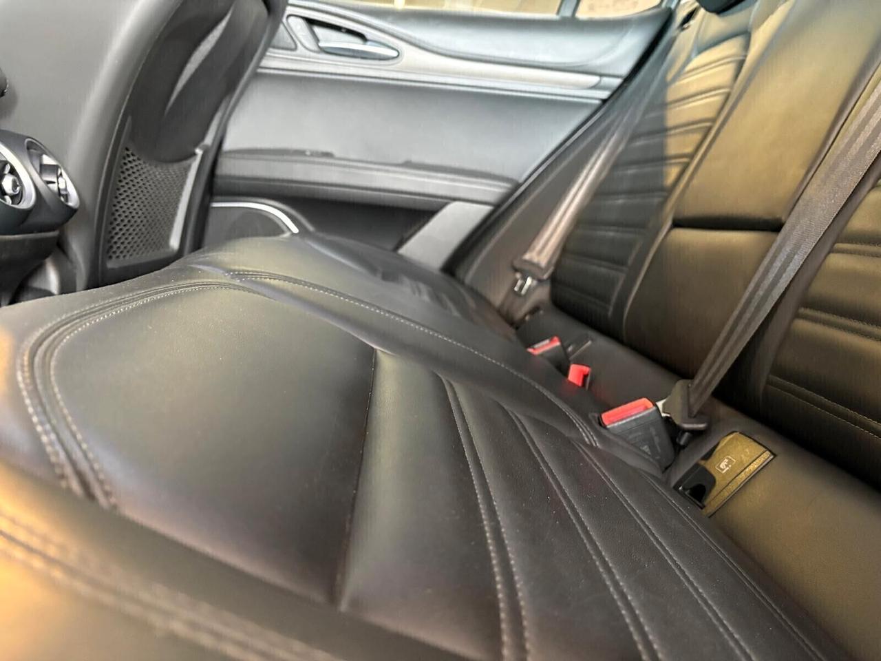 Alfa Romeo Stelvio Ti 2.2 Turbodiesel 210 CV AT8 Q4 SPOTICAR
