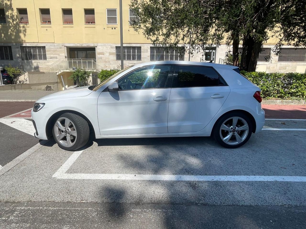 Audi A1 Sportback 1.0 30 TFSI Admired Advanc #6426