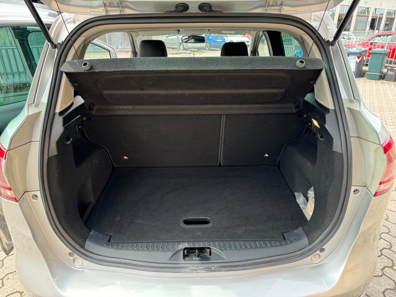 Ford B-Max 1.6 105 CV Powershift Titanium