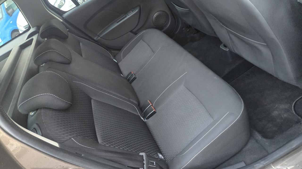 Dacia Logan MCV 1.5 dCi 8V 90CV Start&Stop Laur&ea