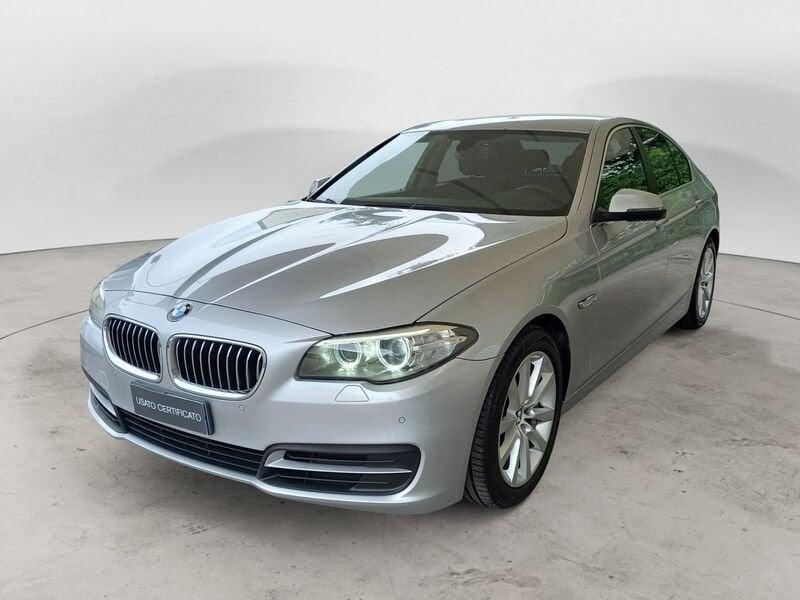 BMW Serie 5 518d 143 CV Automatica NAVI XENO Business