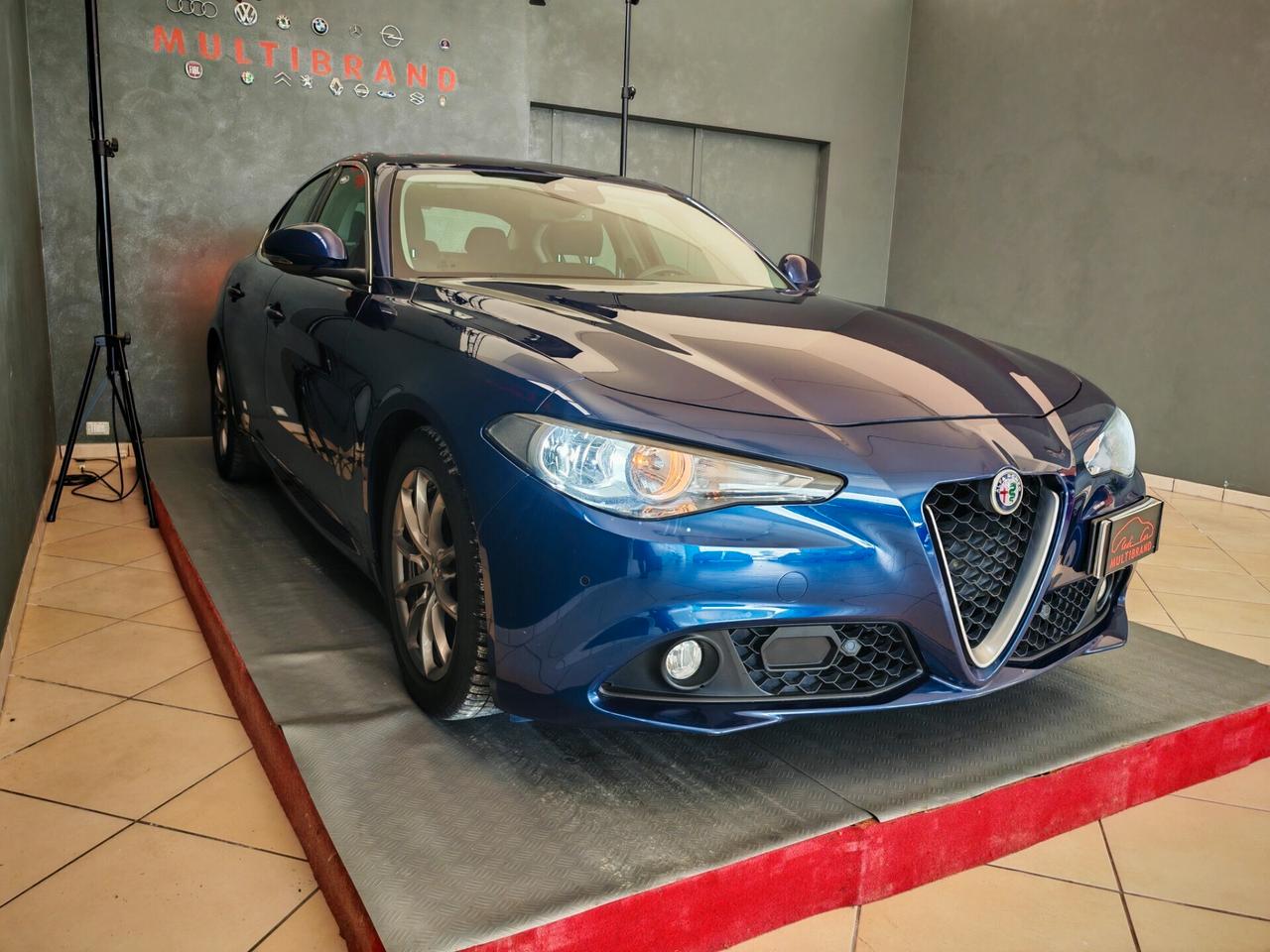 Alfa Romeo Giulia 2.2 Turbodiesel 150 CV Super