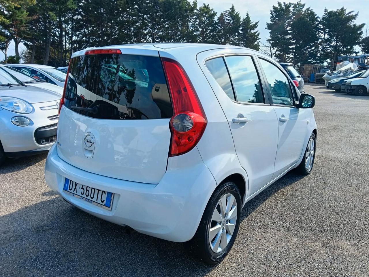 Opel Agila 1.2 Enjoy GPL c/automatico