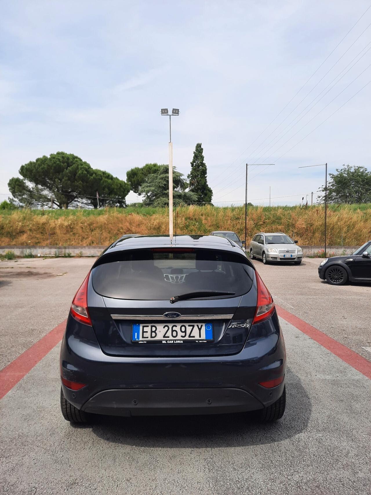 Ford Fiesta 1.6 TDCi 95 CV 5p. Titanium