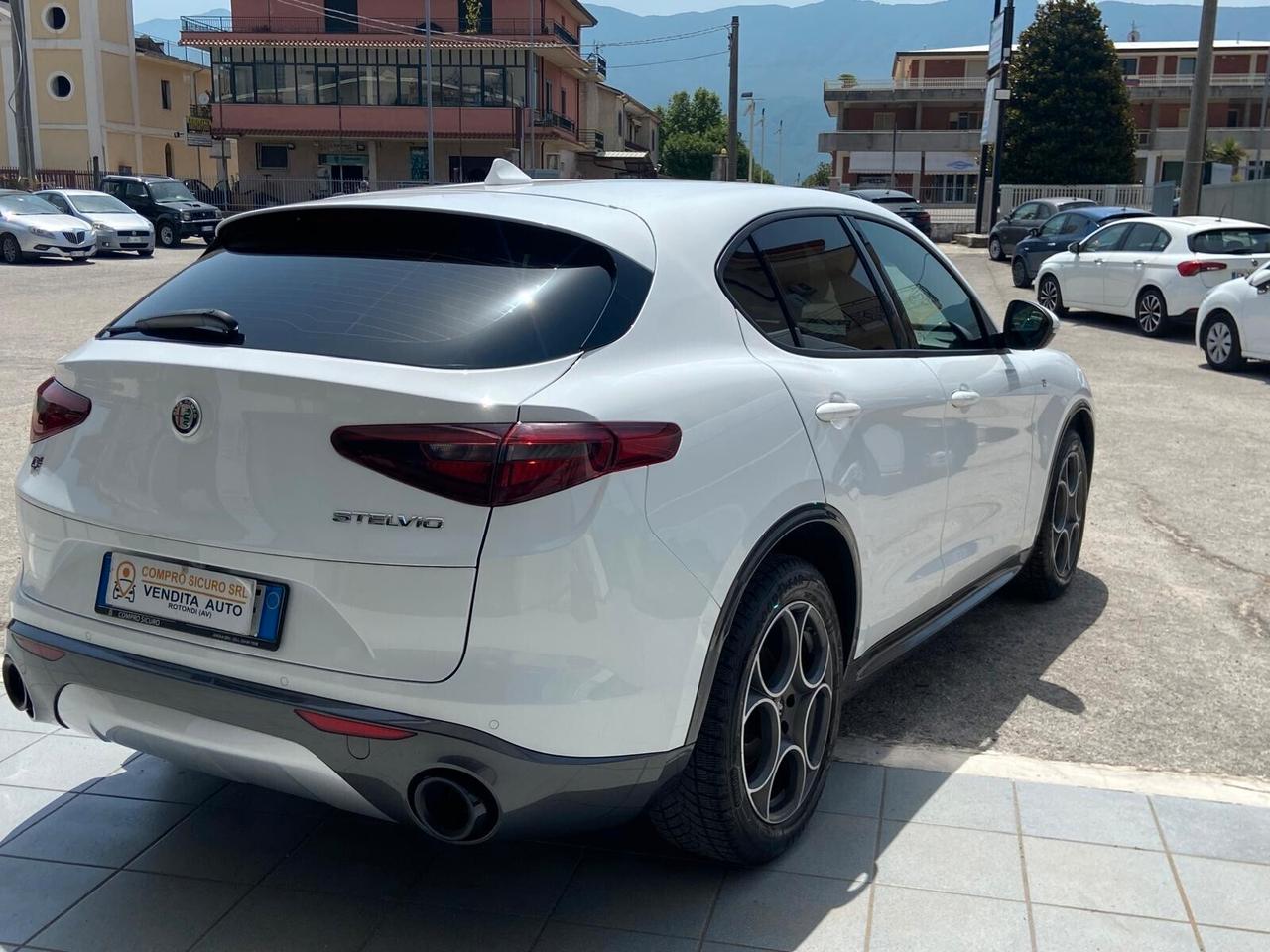 Alfa Stelvio 210CV Q4 Ti 2022 PROMO FINO AL 14/08