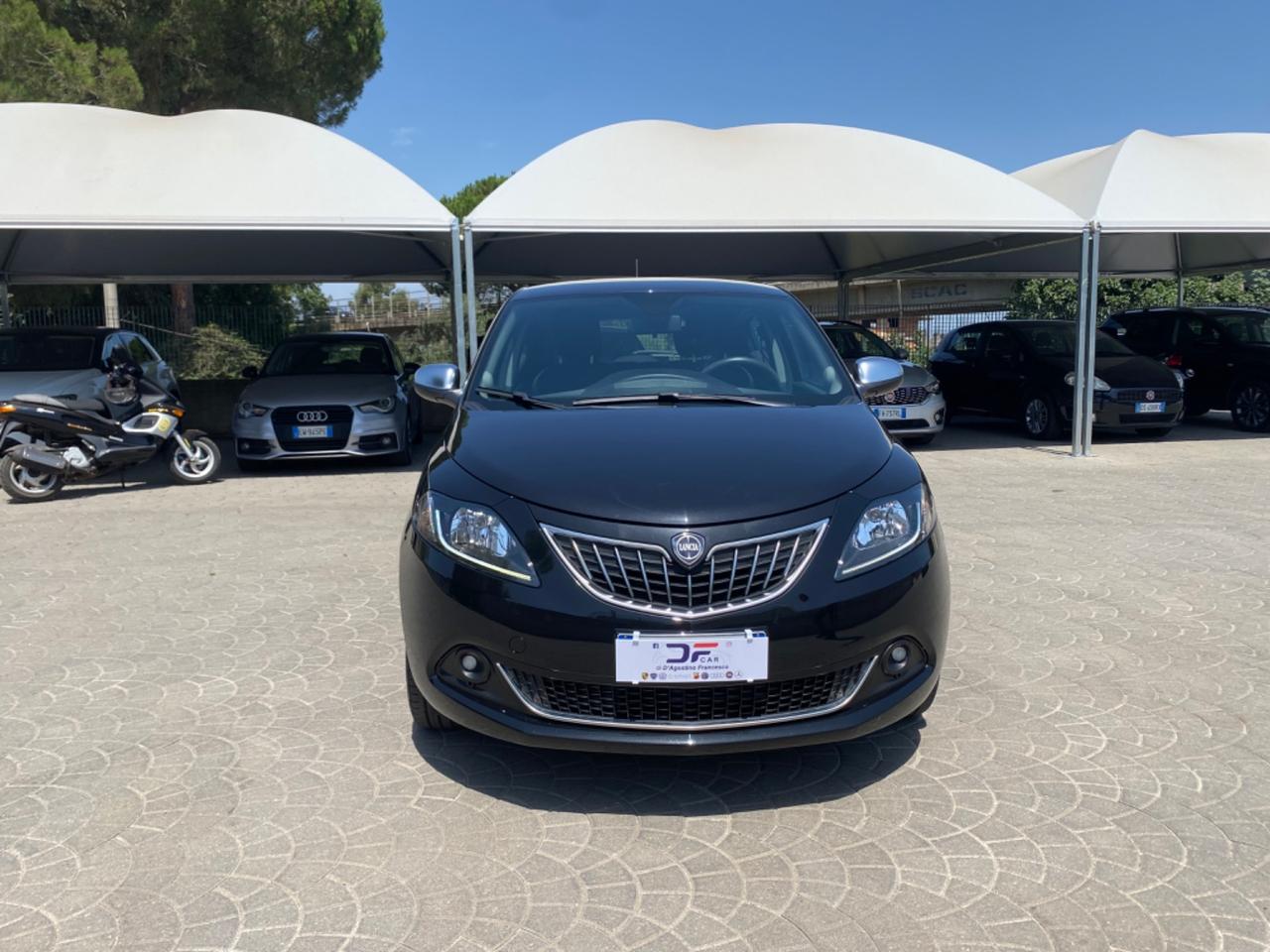 Lancia Ypsilon 1.0 FireFly 5 porte S&S Hybrid Alberta Ferretti