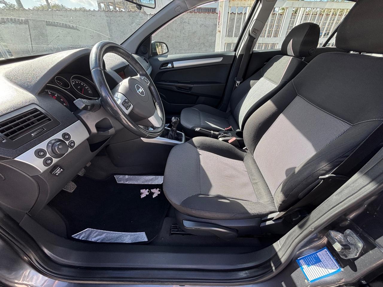 OPEL ASTRA 1.4 90CV GPL PERFETTA