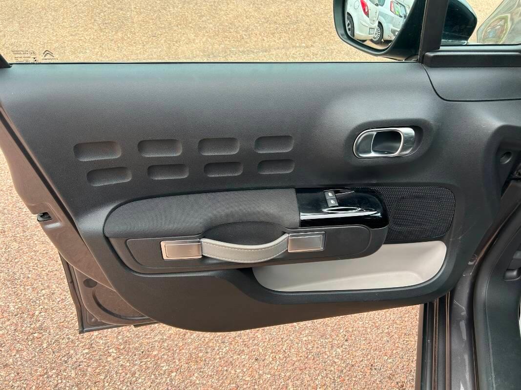 Citroen C3 1.2 puretech Shine s&s 83cv neopatentati my20